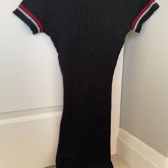 🖤 Kickers Black Short-Sleeved Knit Bodycon Mini Dress 🖤 - Picture 2 of 2
